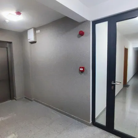 Sjj Apartment *